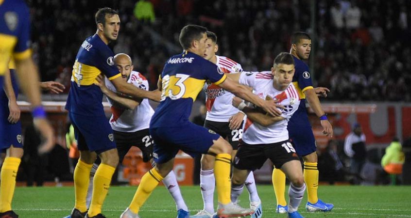 Boca e River duelam por vaga na grande final da Libertadores nesta terça (22)