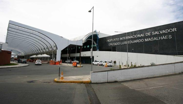 Nome do aeroporto de Salvador será removido da fachada