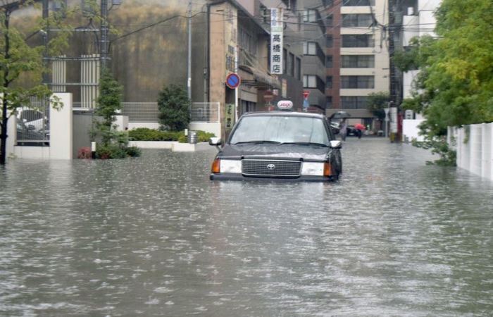 Operações de resgate no leste do Japão continuam após chuvas