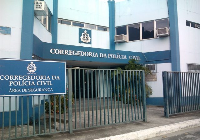 Delegada investigada por tortura em Salvador é exonerada e substituída