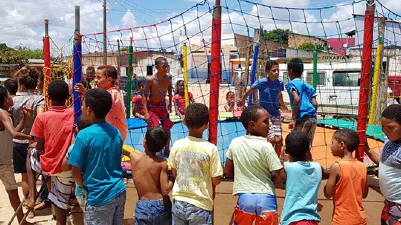 Camaçari: Dia das Crianças é comemorado com evento em Coqueiro de Monte Gordo