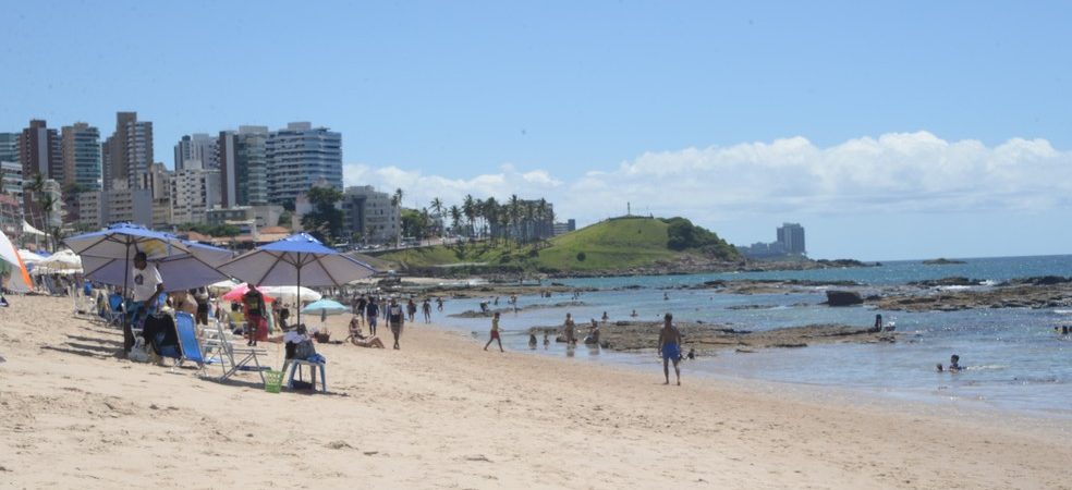 Inema aponta 24 praias como impróprias para banho neste fim de semana