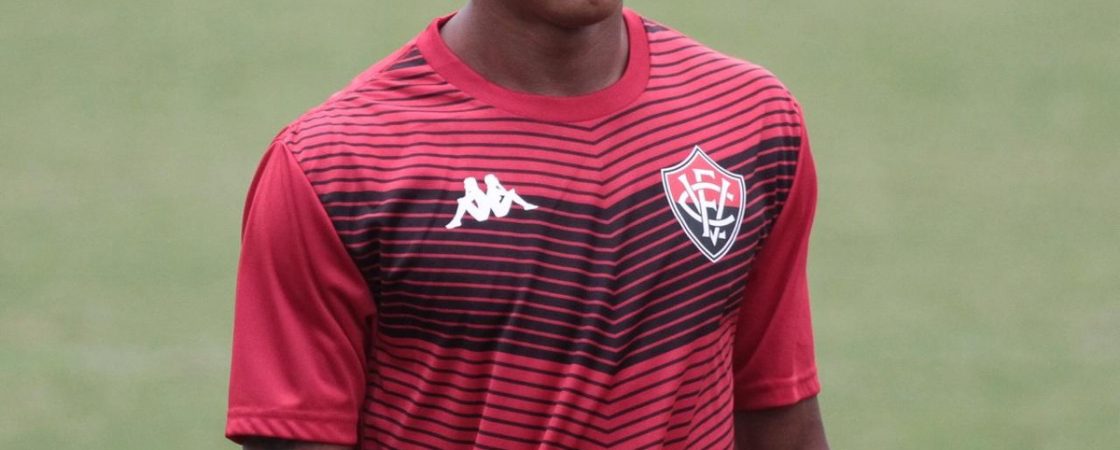 Geninho relaciona recém-contratado para duelo contra Cuiabá e Criciúma; veja lista completa