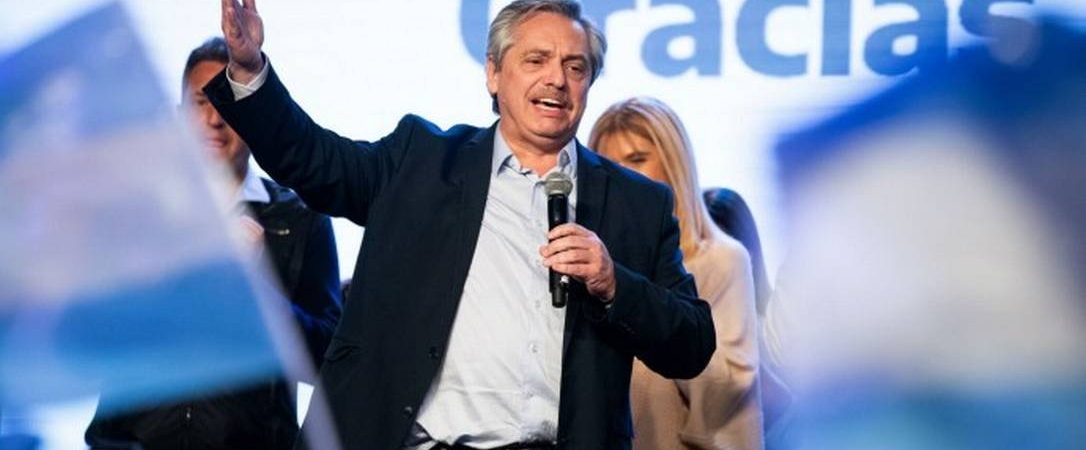 Fernández assume a presidência da Argentina e afirma querer ser ‘o presidente do diálogo’