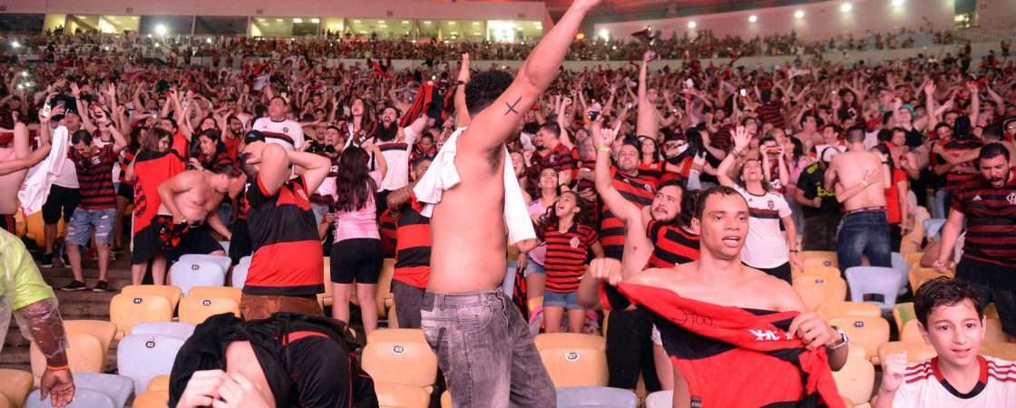 Hora da festa: torcida do Flamengo esgota ingressos para partida contra o Ceará