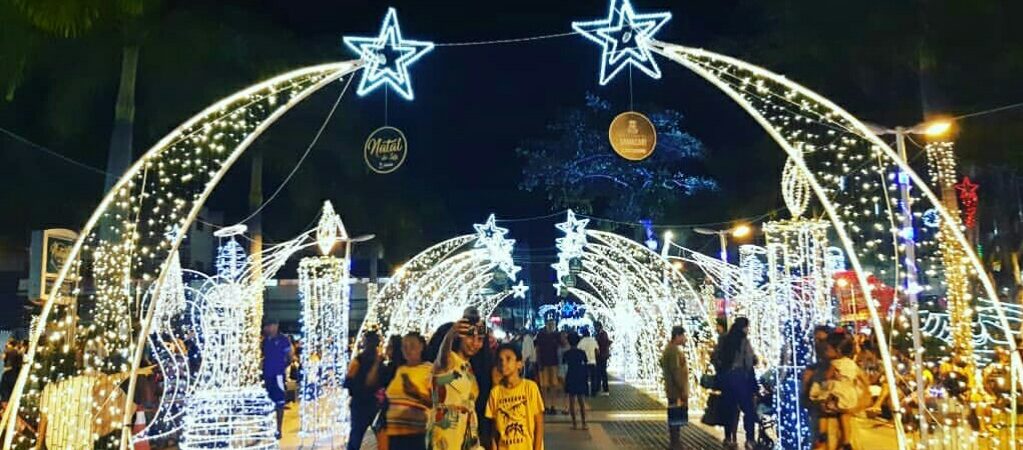 Vídeo: ‘Natal de Luz’ é inaugurado e traz brilho especial para Camaçari