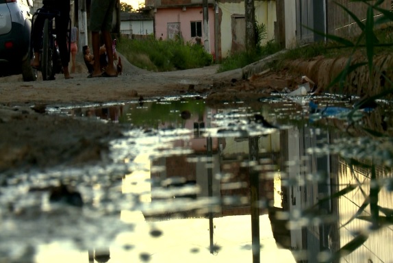 IBGE aponta que pobreza na Bahia é maior entre pretos ou pardos
