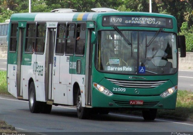 Durante arrastão na Fazenda Grande IV, passageiros de ônibus e rodoviários são roubados