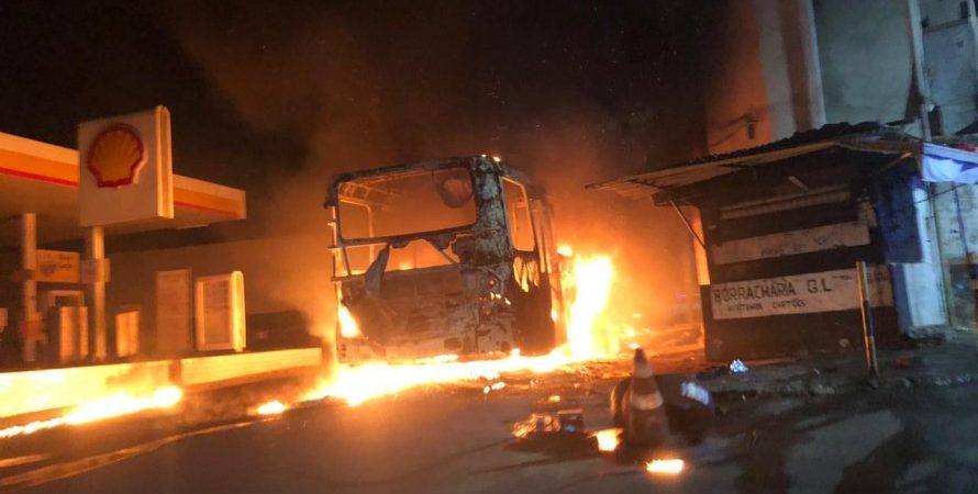 Salvador: após ataques de bandidos, ônibus param de circular em Sussuarana Velha