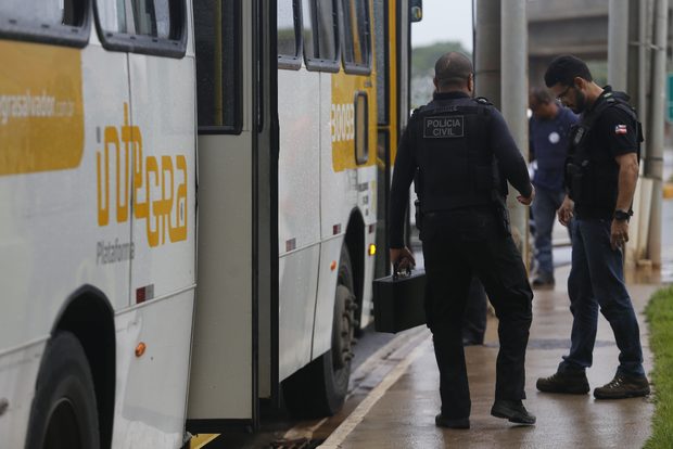 Em 9 meses, Salvador registra média de cinco roubos a ônibus por dia