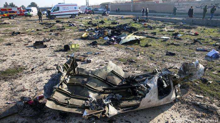 Irã admite ter derrubado avião ucraniano por engano; 176 pessoas morreram na ação
