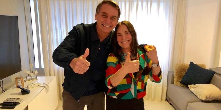 ‘Tudo indica que ela aceitará’, diz Bolsonaro sobre Regina Duarte