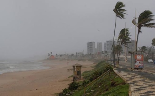 Diretor do Inmet alerta para ‘fake news’ sobre o clima na Bahia e destaca: ‘Não mandamos mensagens no WhatsApp’