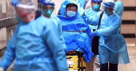OMS corrige para ‘elevado’ a avaliação de risco internacional do coronavírus