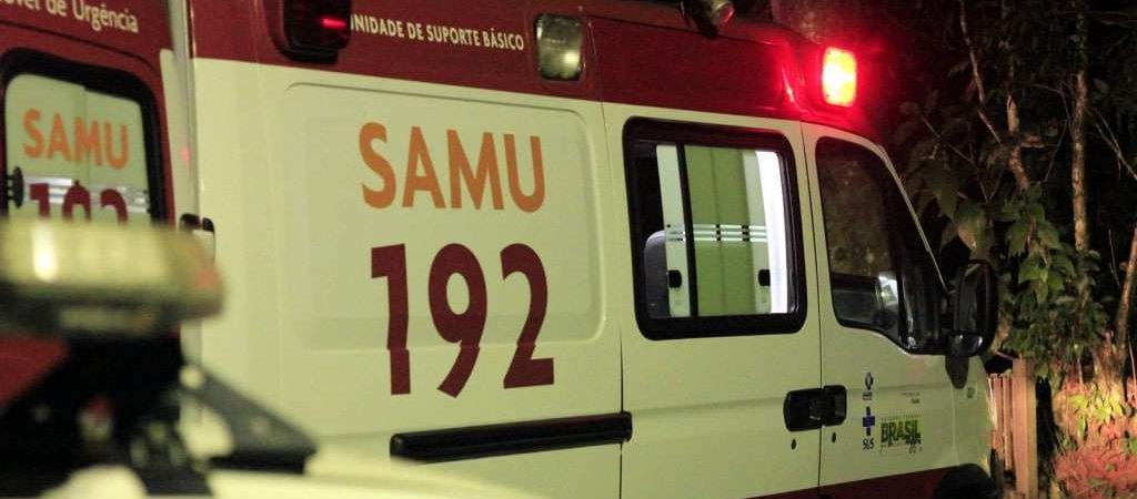 Ambulância do Samu que socorria homem baleado é atacada por criminosos em Camaçari