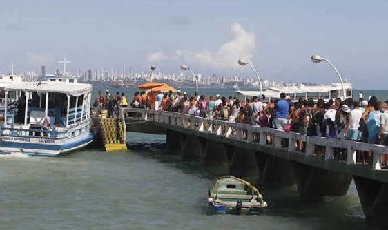 Travessia Salvador-Mar Grande volta a ser suspensa por recomendação da Capitania dos Portos