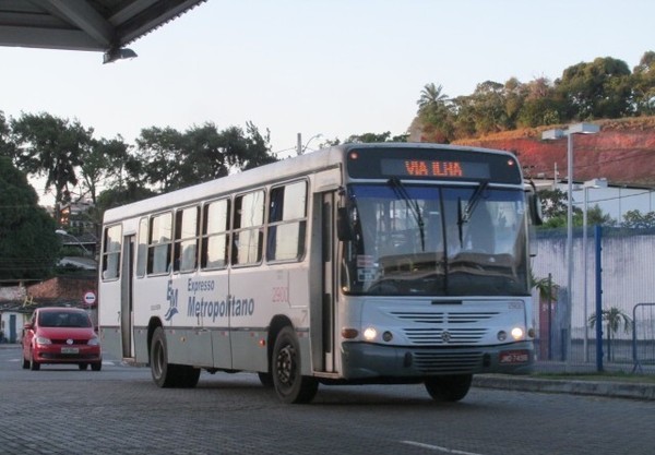 Ônibus metropolitanos seguem esquema especial durante carnaval de Salvador