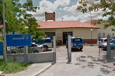 Jornalistas da Veja são detidos pela polícia em Pojuca