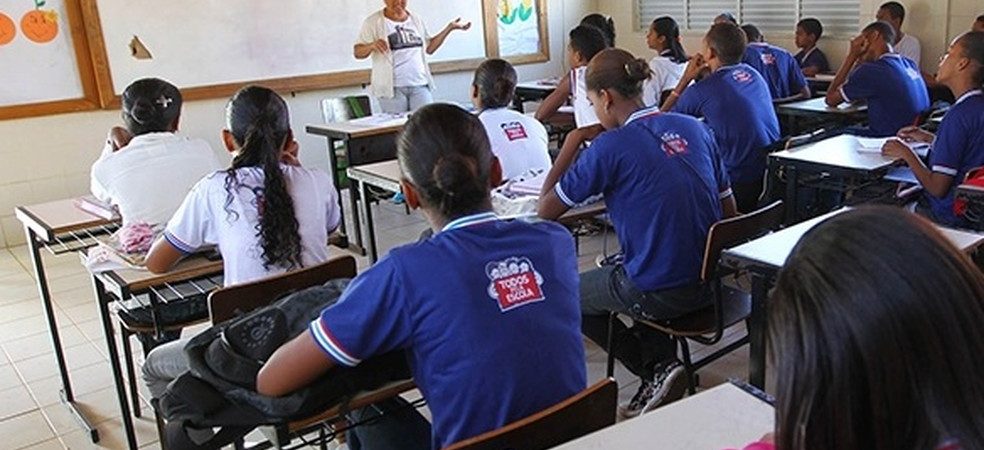 Escolas estaduais poderão abrigar cursos de graduação da Ufba