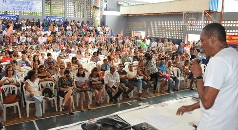 Bahia: professores da rede estadual decidem paralisar atividades a partir de hoje (18)