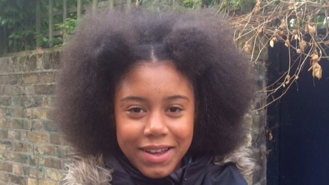 Estudante britânica que foi mandada para casa por conta do cabelo será indenizada em 8,5 mil libras   