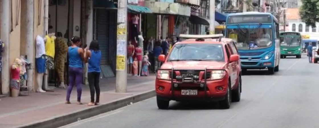 Bombeiros levam alerta sobre coronavírus às comunidades de Salvador e no interior
