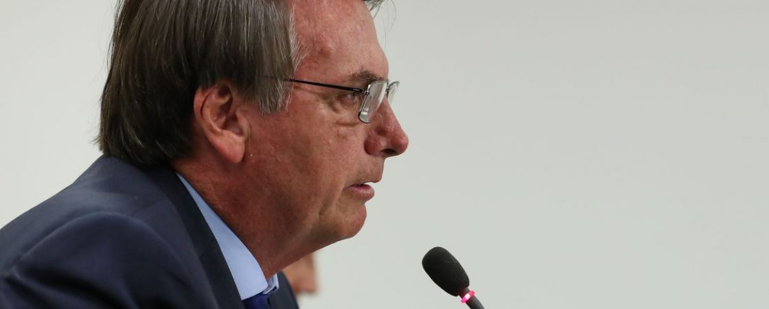 Mais de R$ 83 bi é destinado a ‘população mais vulnerável’, informa Bolsonaro