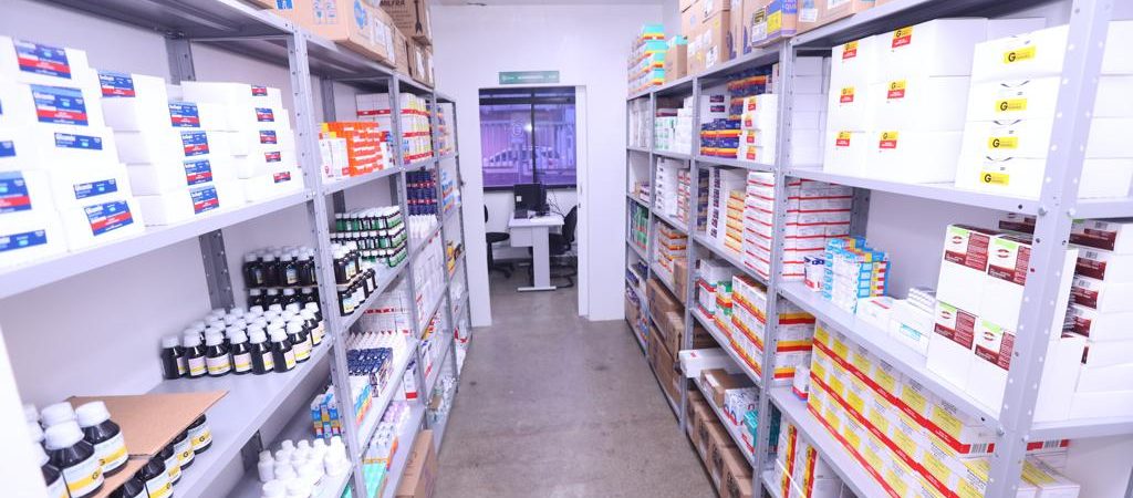 Farmácia do Povo 24h é inaugurada em Camaçari
