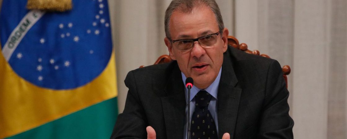 Ministro de Minas e Energia tem resultado positivo para Covid-19