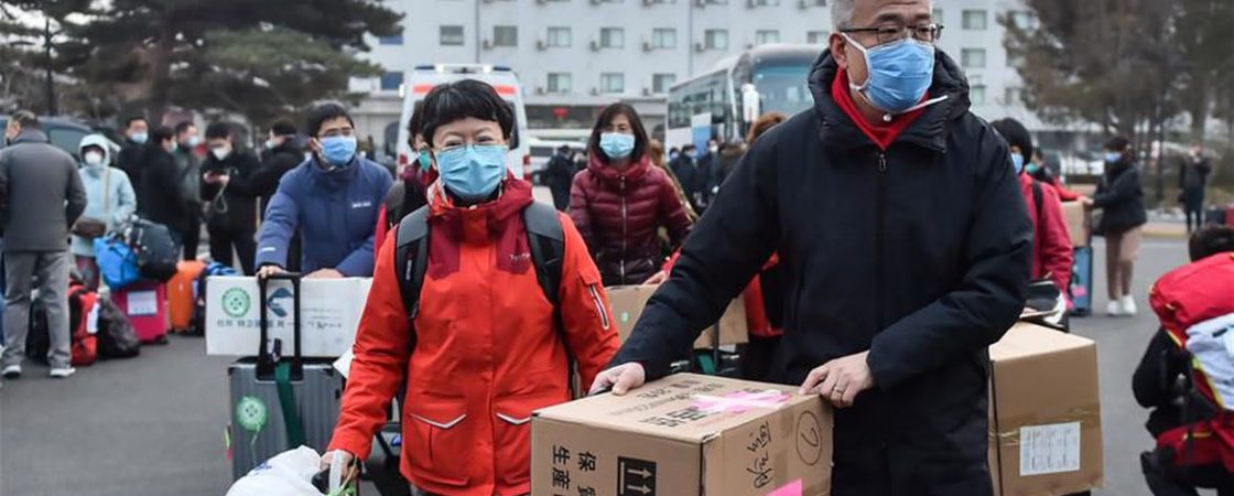 Número de mortes pelo novo coronavírus chega a quase 3 mil na China