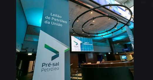 Governo estima arrecadação de até R$ 200 bi com privatização da Pré-Sal Petróleo SA