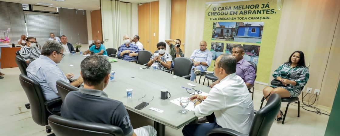 Camaçari: Elinaldo dialoga com entidades comerciais após publicação de novo decreto