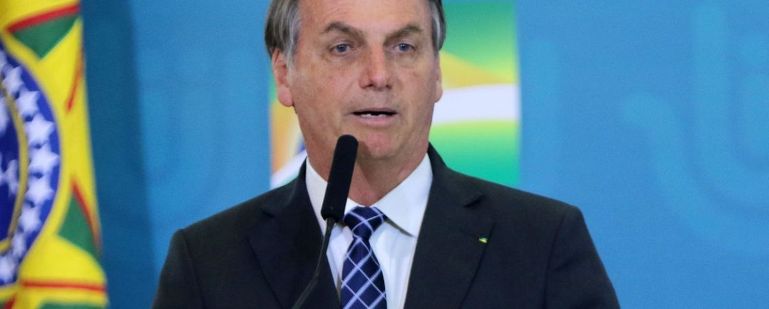 Bolsonaro diz que não pediu informações sobre processos da Polícia Federal