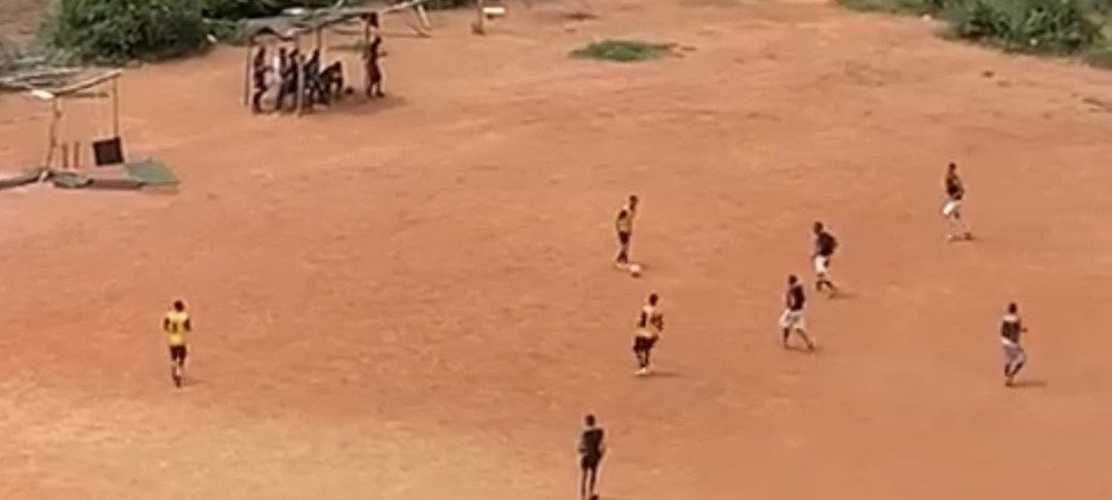 Campo de futebol da UFBA, em Salvador, é interditado por descumprir decreto