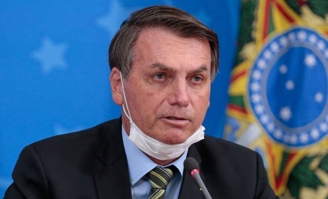 ‘Combate ao vírus não poderia ser pior que o próprio vírus’, diz Bolsonaro