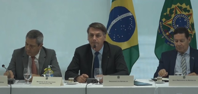 Em reunião ministerial, Bolsonaro chamou Doria de ‘bosta’ e Witzel de ‘estrume’