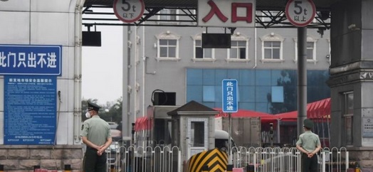 China: meio milhão de pessoas são confinadas perto de Pequim, após surgimento de novos casos da Covid-19