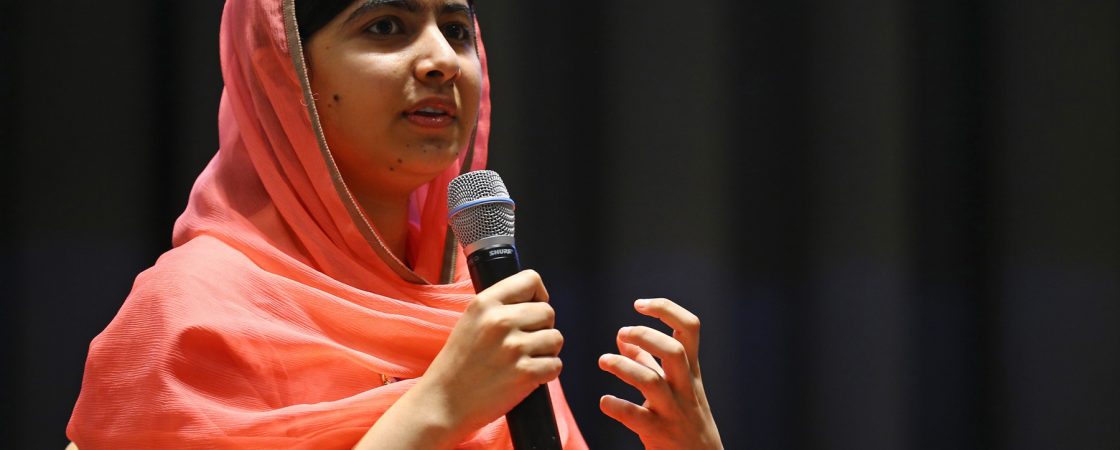 Ativista pela educação, Malala Yousafzai se forma em Oxford