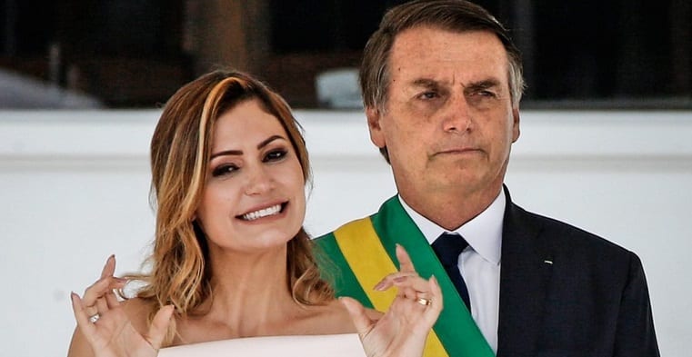 Covid-19: Primeira-dama, Michelle Bolsonaro, diz que testes dela e das filhas deram negativo