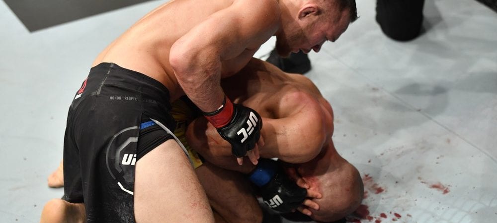 José Aldo perde para russo e não leva título do peso-galo no UFC 251