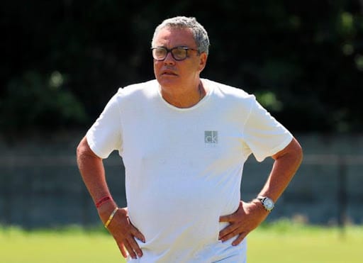 Paulo Carneiro nega que vá deixar o Vitória: “Esse clube retornará à posição que um dia lhe postei internacionalmente”