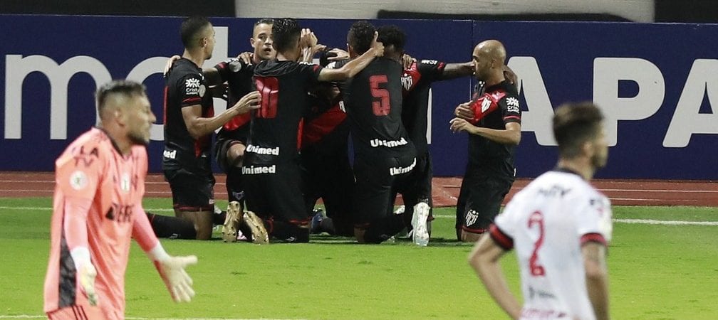 Brasileirão: Flamengo sofre goleada do Atlético-GO