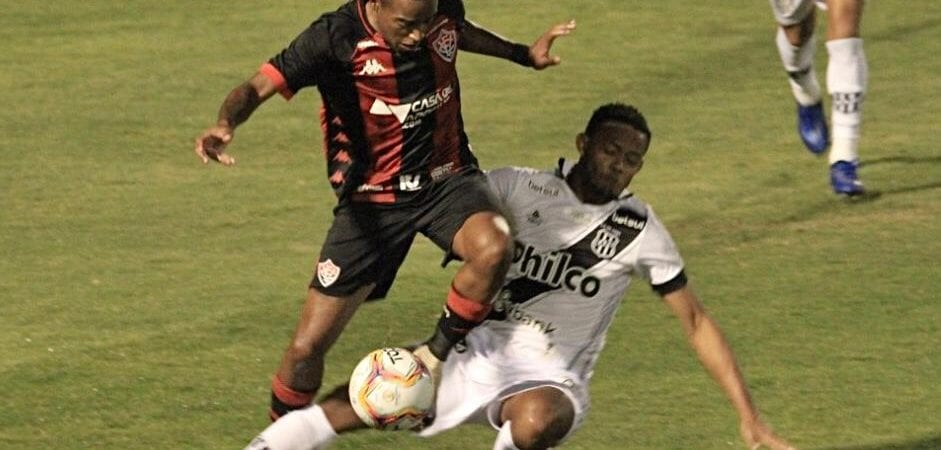 Em jogo de seis gols, Vitória e Ponte Preta empatam no Moisés Lucarelli