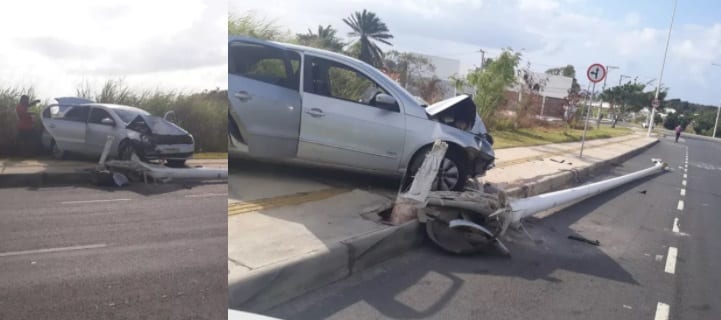 Salvador: após batida, carro derruba poste na Avenida Mãe Stella de Oxóssi