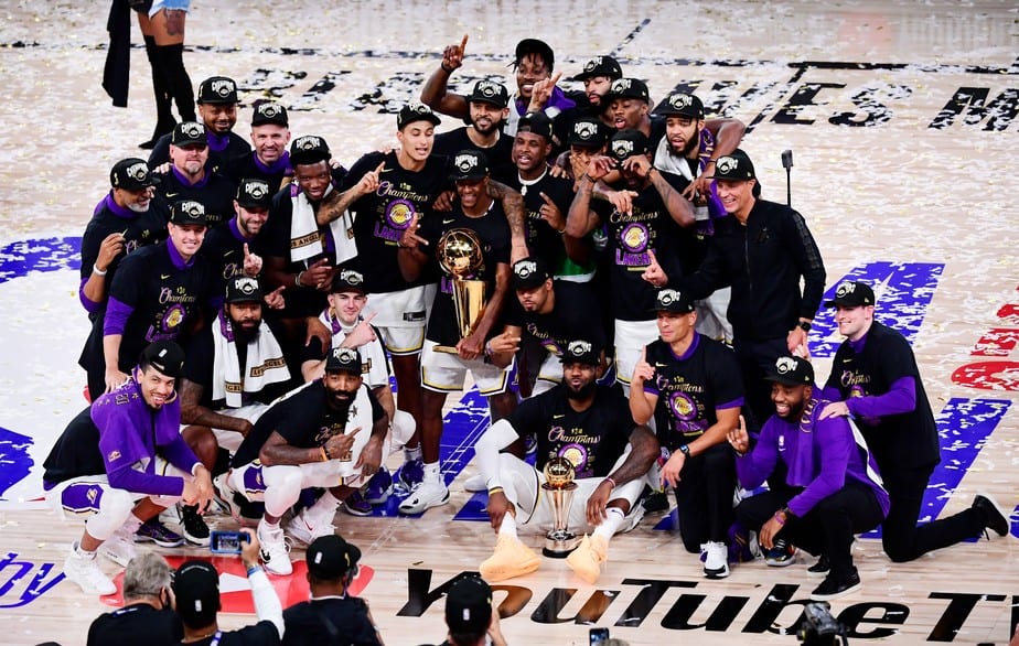 Los Angeles Lakers é campeão da NBA
