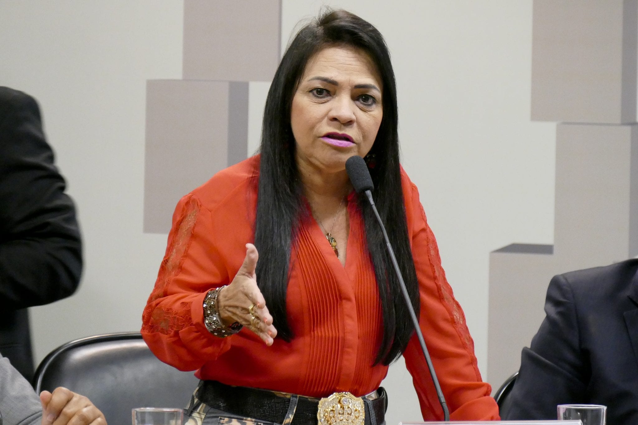 Lauro: Pesquisa encomendada por Moema Gramacho frustra petistas