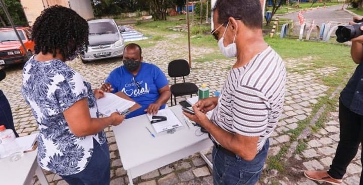 Prefeitura de Camaçari dá início à 5ª etapa do Vale Cesta Básica; veja o cronograma