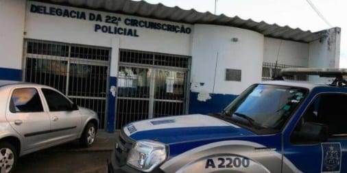 Policial civil é vítima de assalto e tem carro roubado em Simões Filho