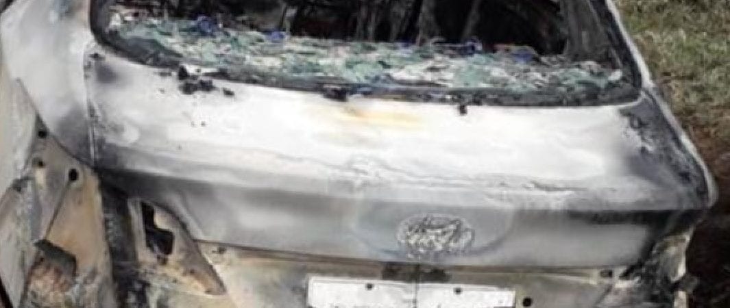 Bahia: polícia encontra corpo carbonizado dentro de um carro