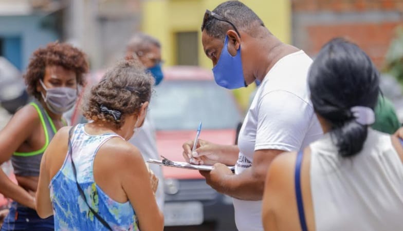 Camaçari: 1.200 ‘Vales Cestas’ são distribuídos na sede e costa municipal